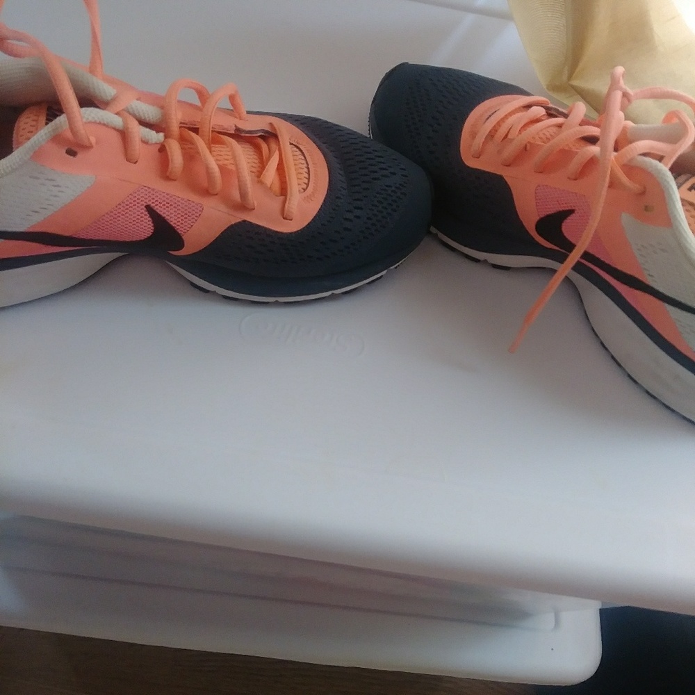 Women's Nike's
